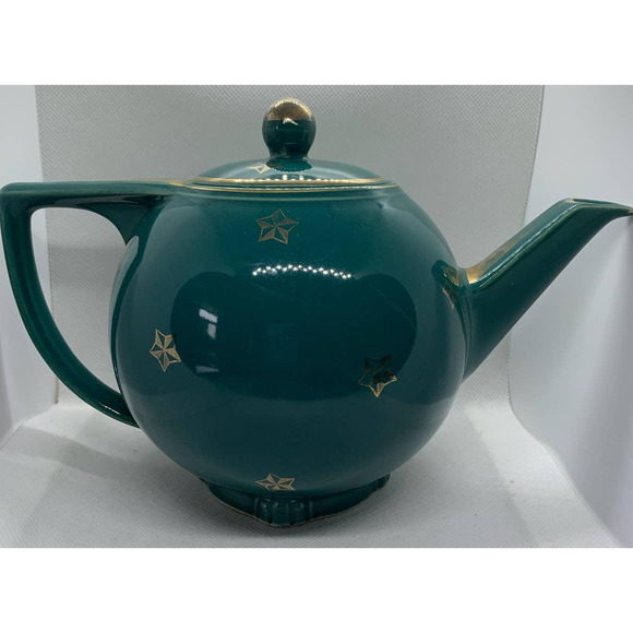 Vintage Hall 0740 6 Cup USA Teapot with Lid See Pictures